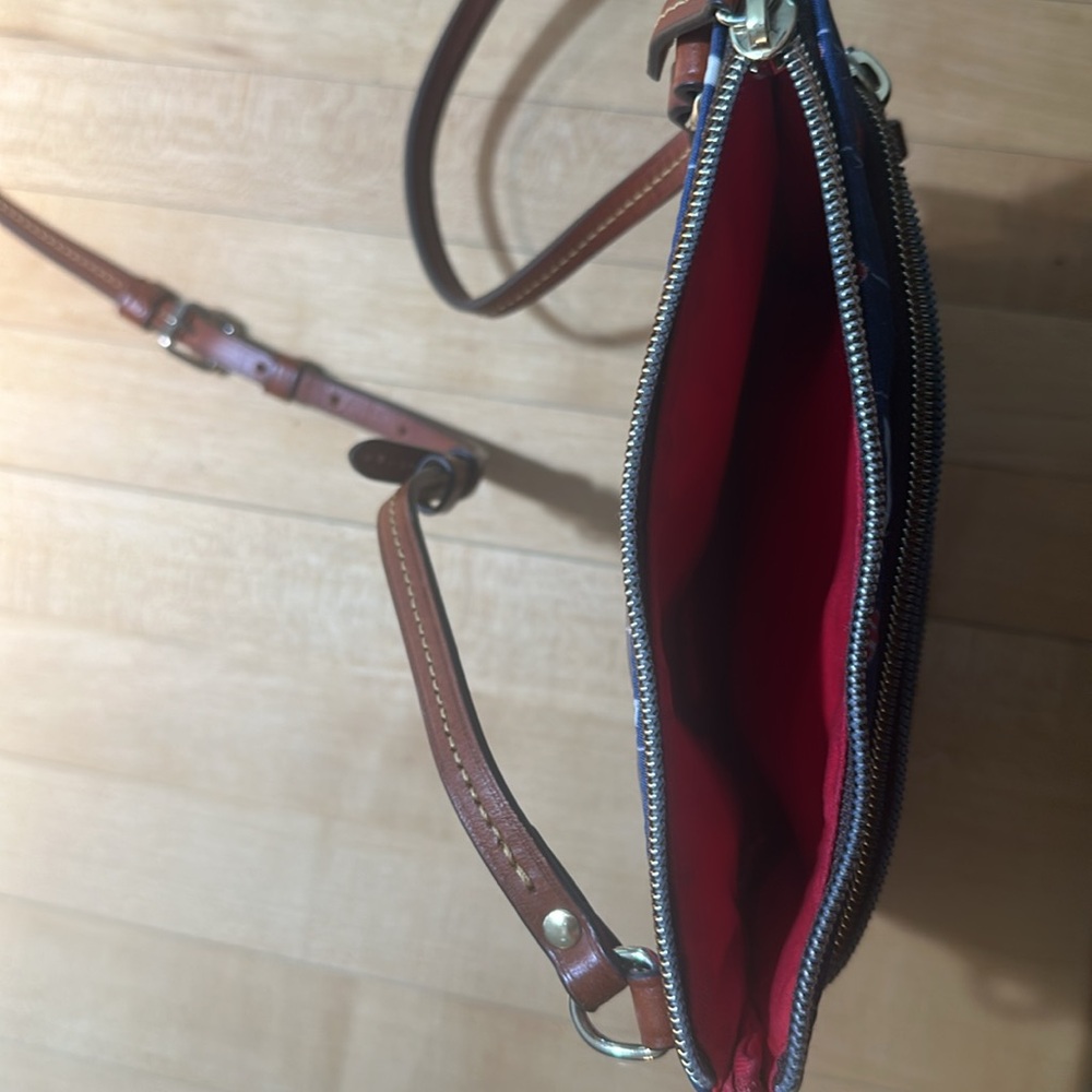 Dooney & Bourke Cleveland Indians Crossbody - Picture 3 of 3